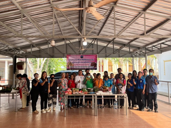 โครงการส่งเสริมอาชีพให้แก่ประชาชน ผู้สูงอายุ ผู้พิการและผู้ด้อยโอกาส ประจำปีงบประมาณ พ.ศ.2568 ณ ศาลาการเปรียญวัดเกาะลอย ตำบลเกาะลอย อำเภอพานทอง จังหวัดชลบุรี